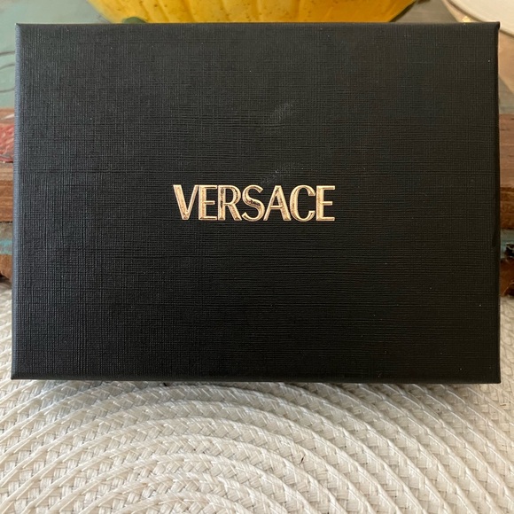 Versace Sky Blue card holder in Black Versace Box NWT - Picture 1 of 10